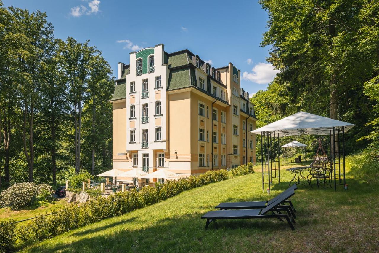 Spa & Wellness Hotel Silva Mariënbad Buitenkant foto